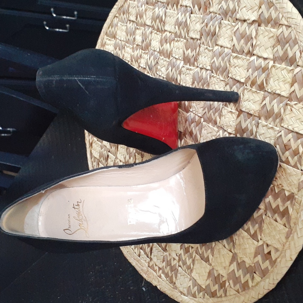 CHRISTIAN LOUBOUTIN HEELS SUEDE